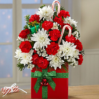 Holiday Cheer&amp;trade; Bouquet