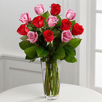 True Romance&amp;#153; Rose Bouquet