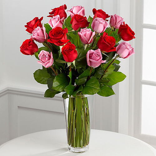 True Romance&amp;#153; Rose Bouquet